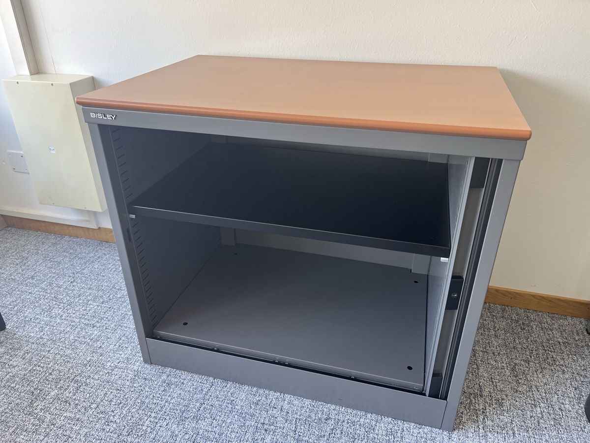 Armadi: Bisley Schrank mit Rolltür – Usato da Belp venduto da gygli 1