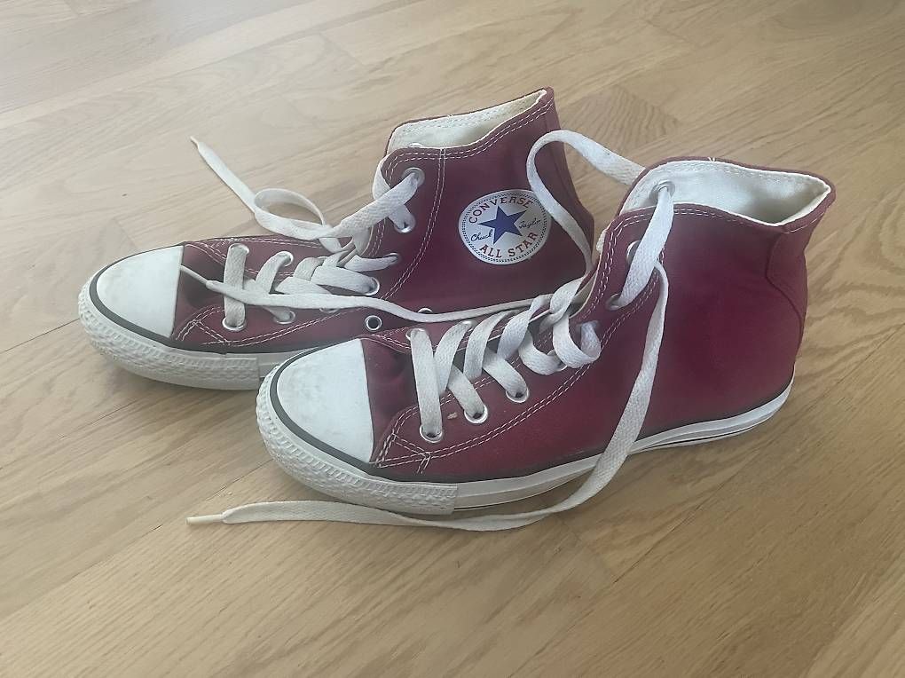 Converse Scarpe da donna: CONVERSE ALL STAR bordeau Gr. 38 – Usato da Luzern venduto da Guschgusch22 1