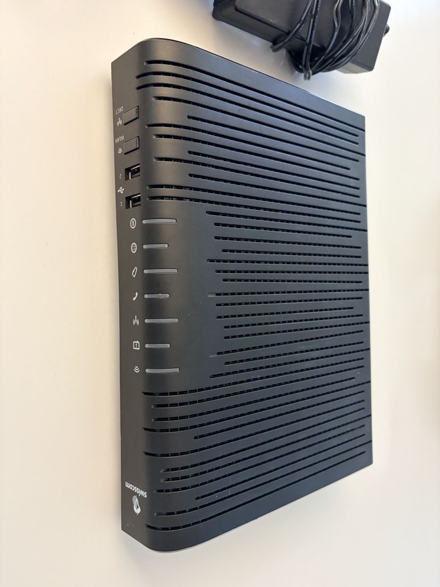 Swisscom Modem & Router: Swisscom ST 6840 Router guter Zustand – Usato da Herrliberg venduto da Julianopie 3