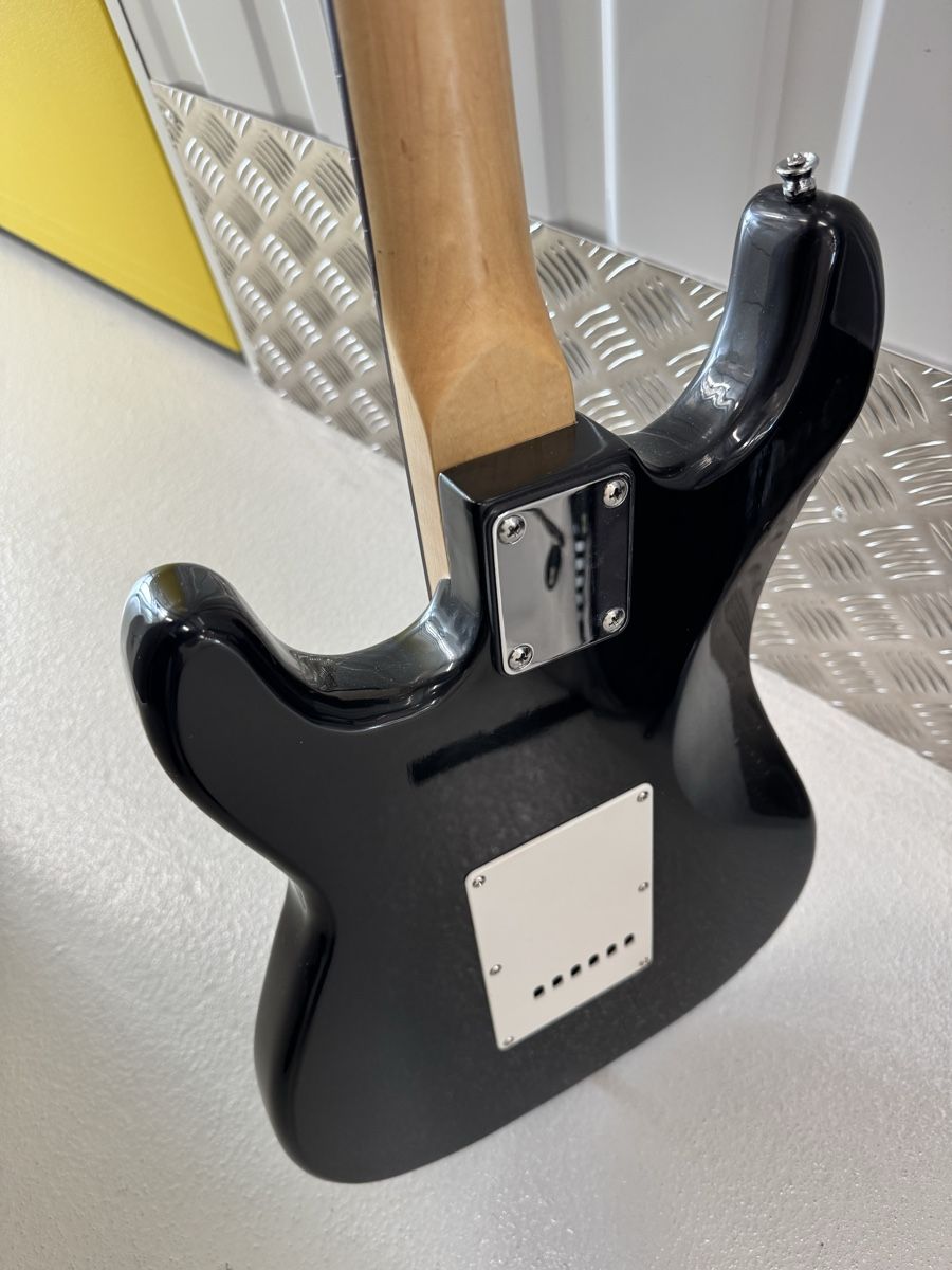 Strumenti musicali: Type strat sunburst – Usato da Corbeyrier venduto da ant_2r6l 5