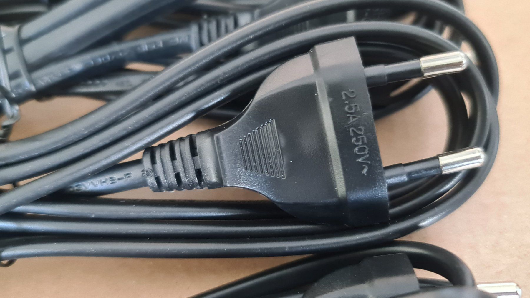 Cavi: 2-pol Stecker Anschlusskabel Netzkabel – Nuovo e nell'imballaggio originale da Uerkheim venduto da Kaufoption 2