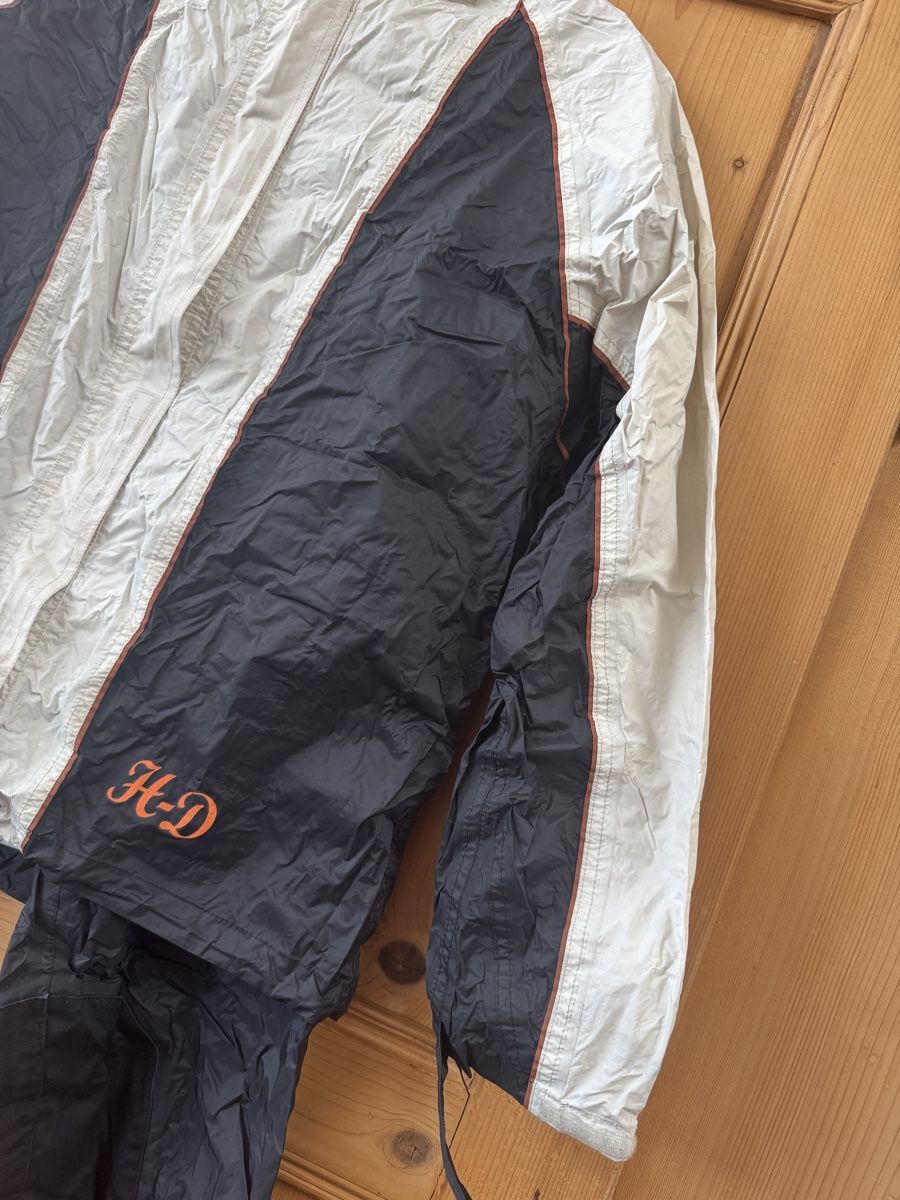 Harley-Davidson Altro: Harley Davidson original Regenanzug - 2 - Teilig - Grösse M – Usato da Gurmels venduto da topsommer 1