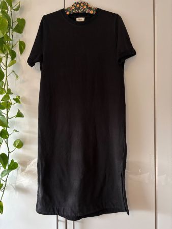 GIVN BERLIN schwarzes Kleid aus Bio-Baumwolle Gr. M