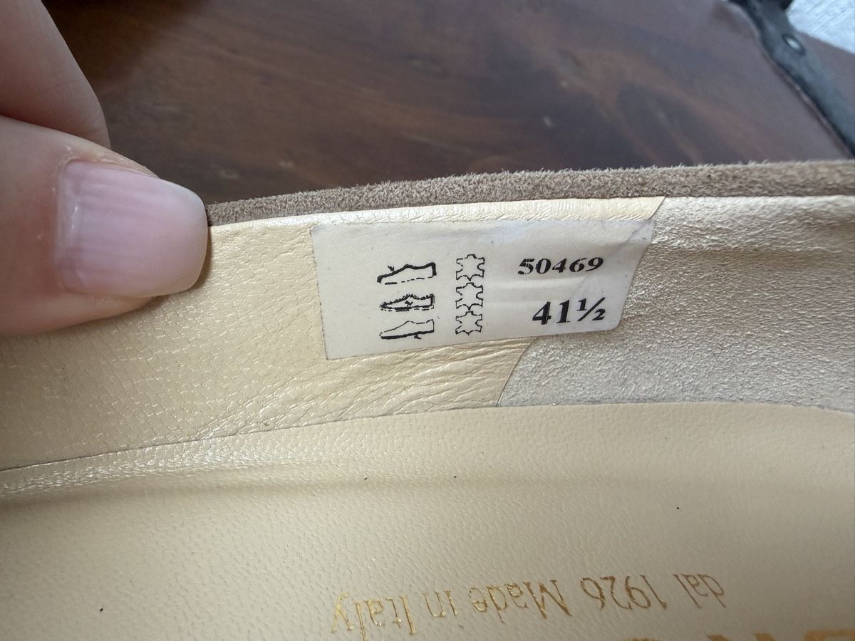 Brunate Scarpe da donna: Brunate Wildleder Pumps, Gr. 41, Top Zustand – Nuovo (secondo la descrizione) da Muttenz venduto da stoeberi01 4