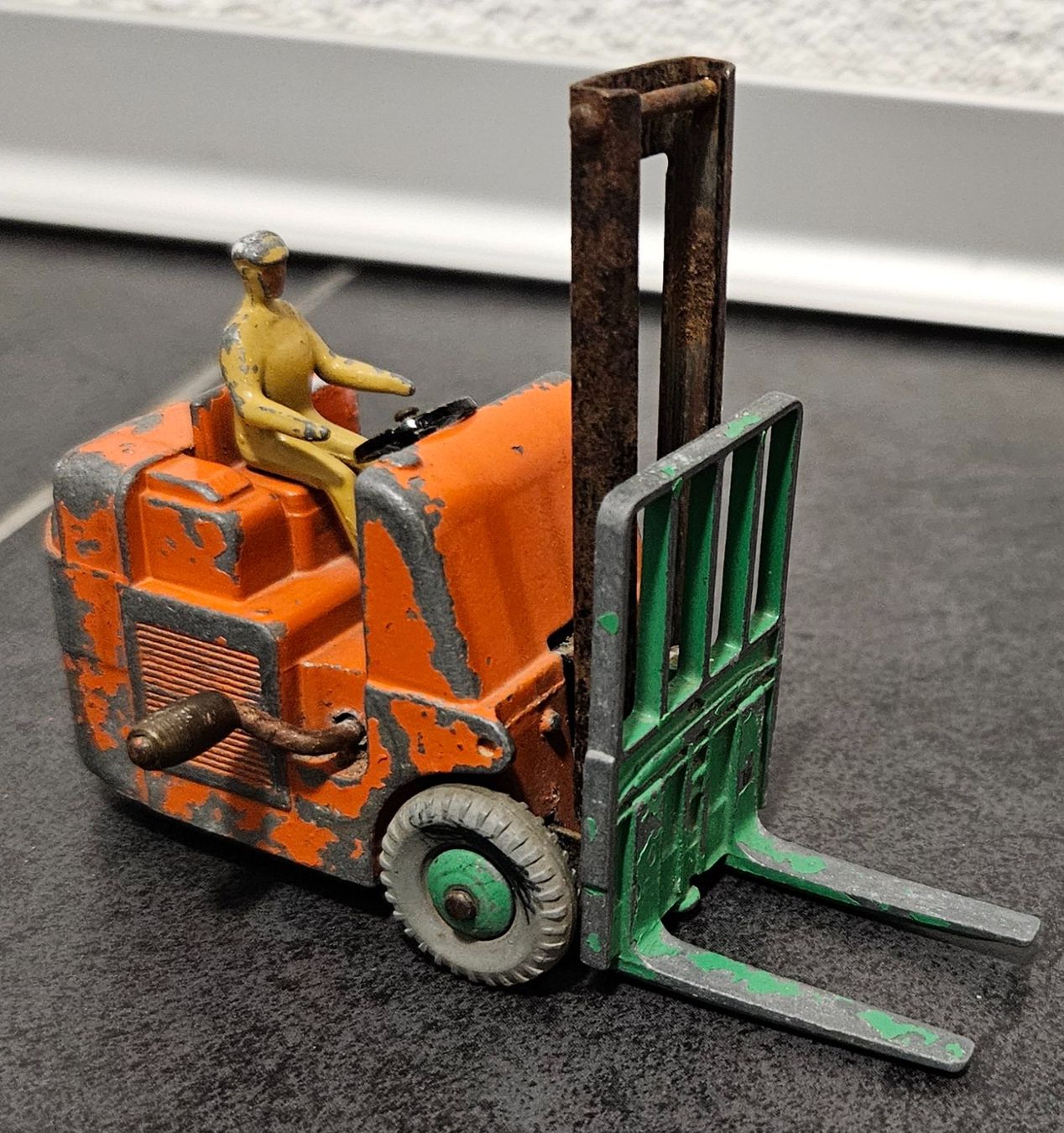 Dinky Toys Modellini d'auto: Dinky toys – Usato da Erlach venduto da roberto910 1