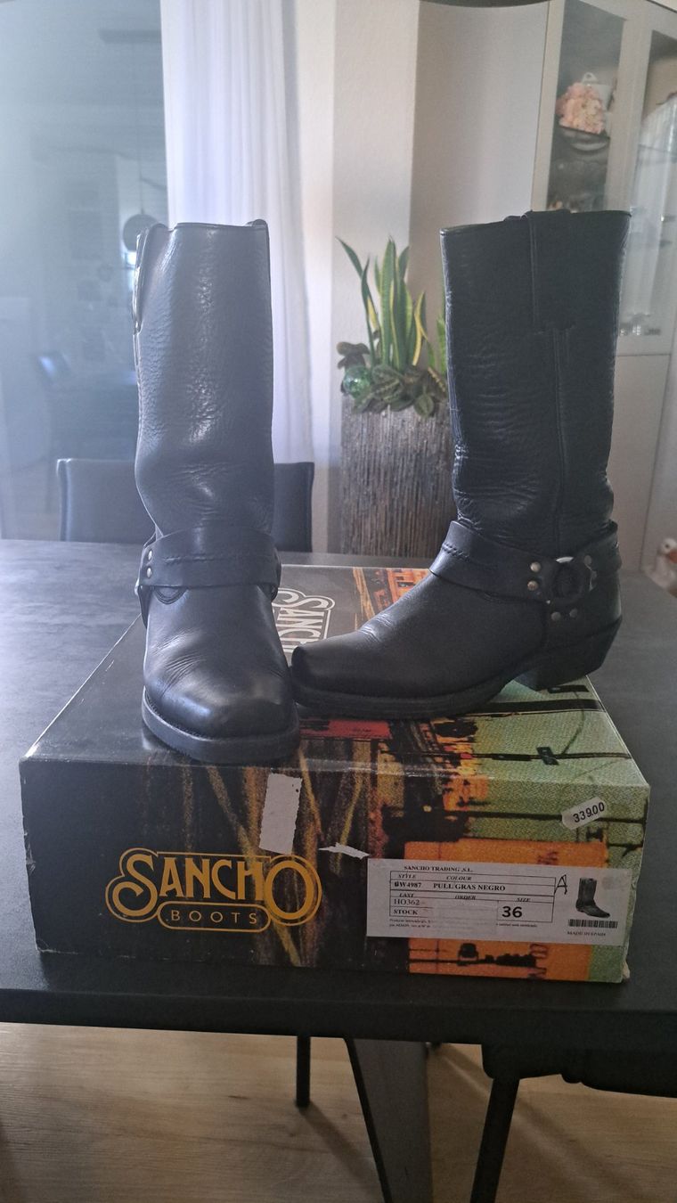 Scarpe da donna: Sancho Boots, neuwertig, Grösse 36 – Usato da Ettenhausen TG venduto da rolisshop