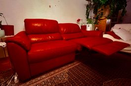 Sehr gut erhaltene Relax-Leder-Sofa