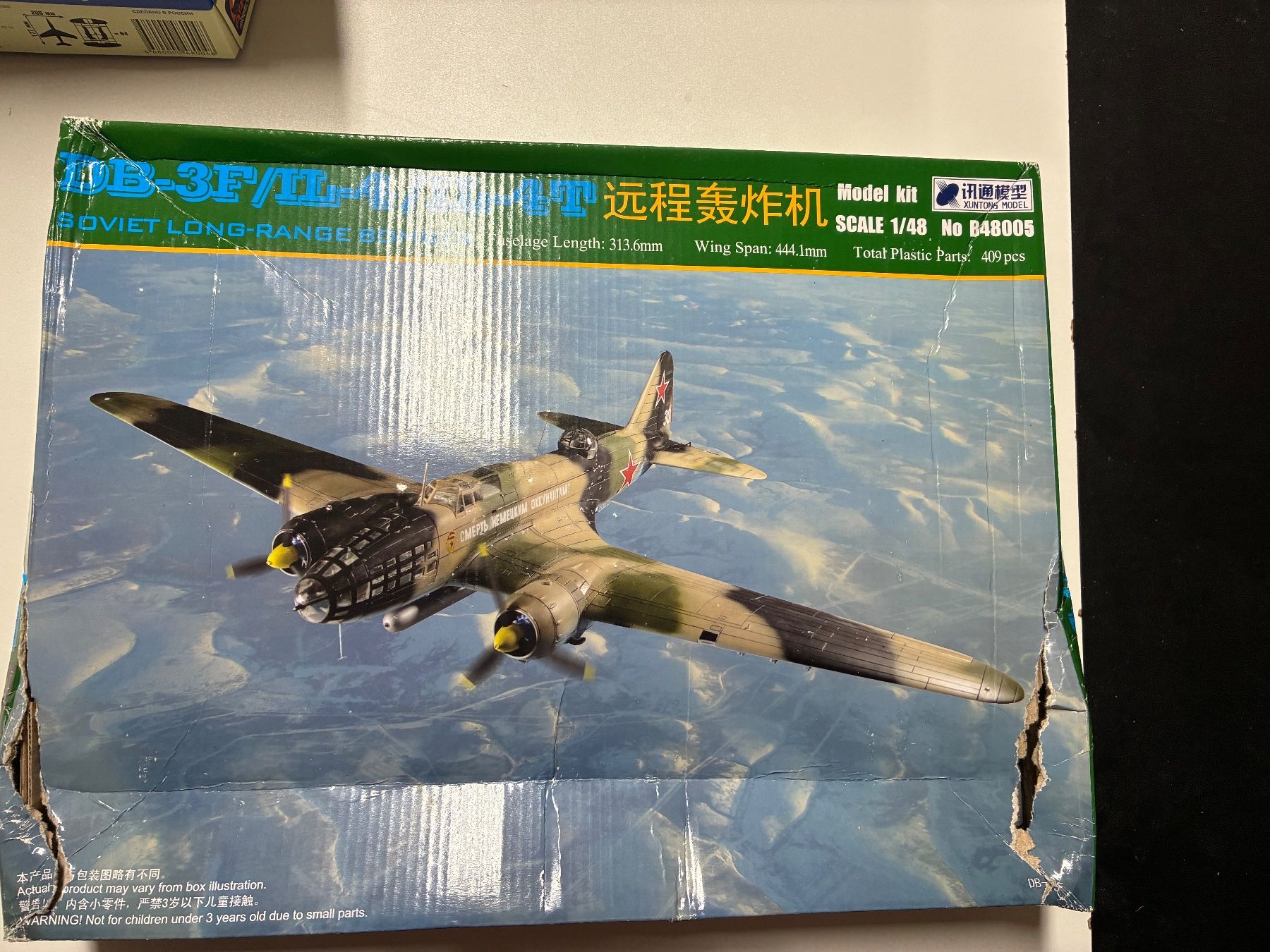 Kit di modellismo & Modellini statici: Xutong Models 1:48 Ilyushin DB-3F /  IL-4 Bomber – Nuovo e nell'imballaggio originale da Rapperswil BE venduto da Silverwings