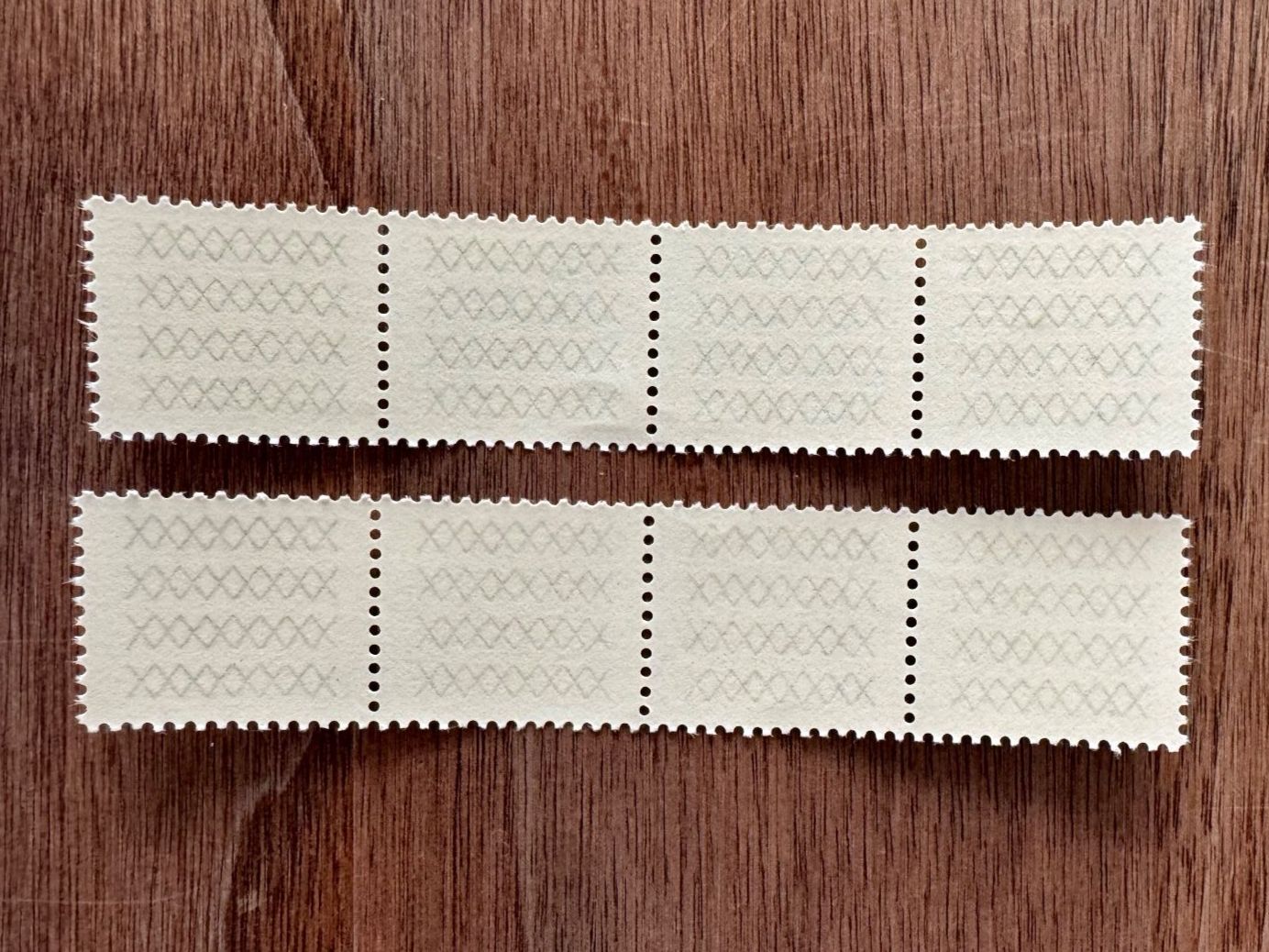 Tutti i francobolli: Prüfungsrolle, 2x 4-er Streifen – Nuovo (secondo la descrizione) da Jegenstorf venduto da lemur 1
