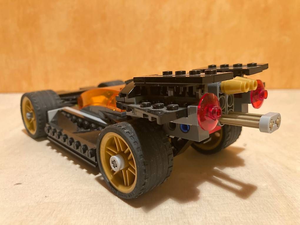 Lego Kit di costruzioni: Lego Batman - La Super Batmobil Formule 1 – Usato da Belmont-sur-Yverdon venduto da Manu1112 3