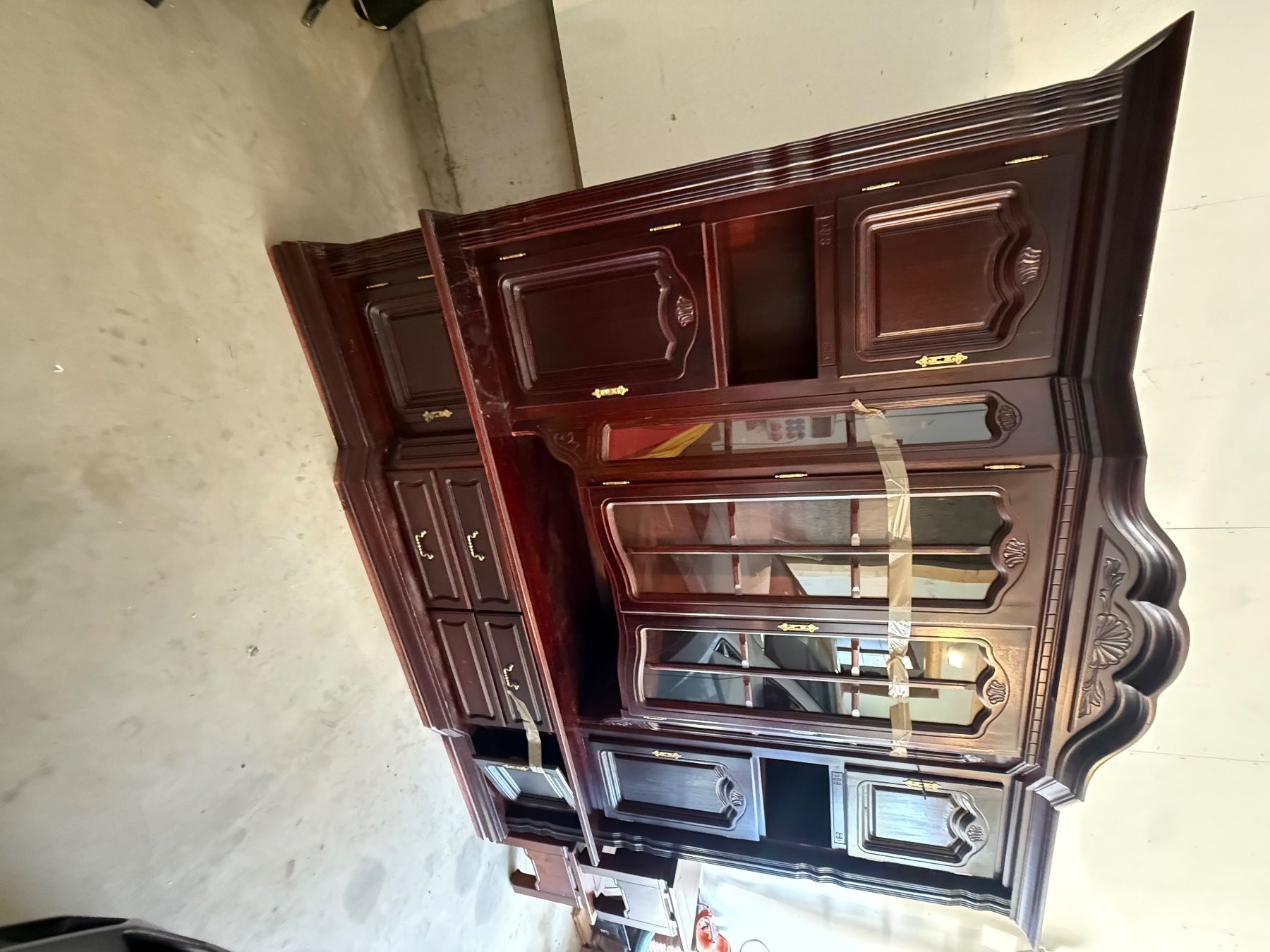 Buffets: Wunderschönes Holz Büffet – D'occasion à Fehraltorf par bri_m65j 1