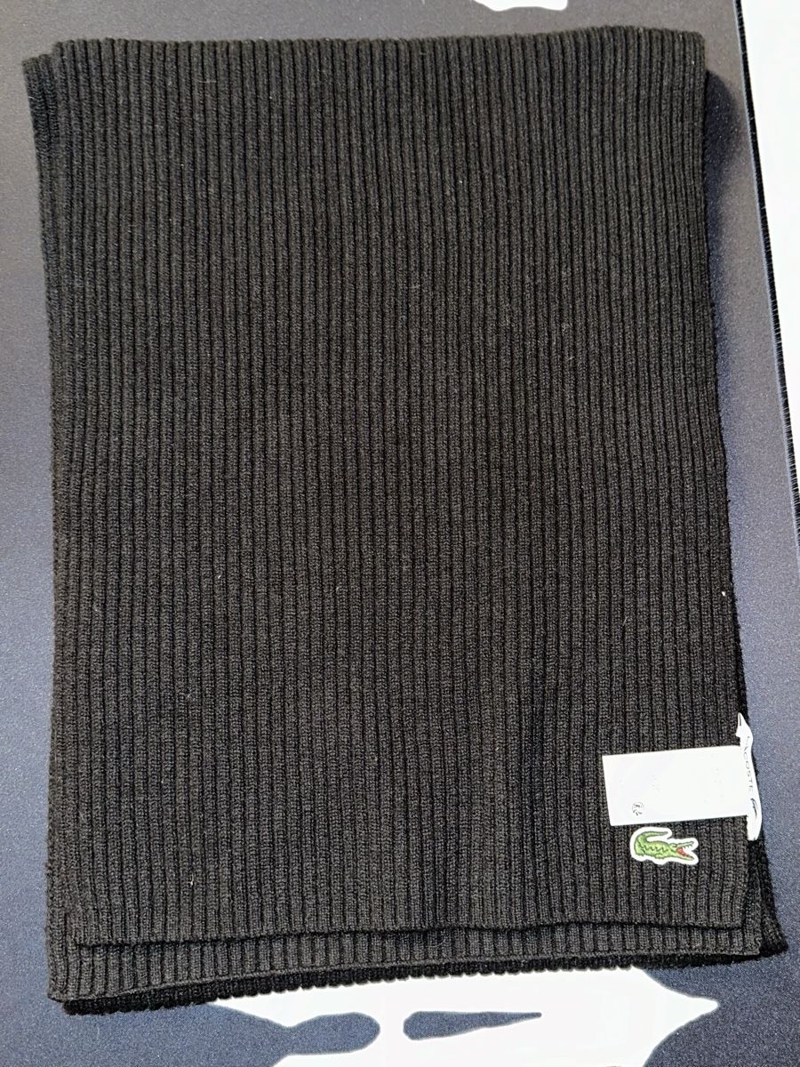 Lacoste Echarpes: Lacoste Schal – Neuf (Voir description) à Visp par locosshop