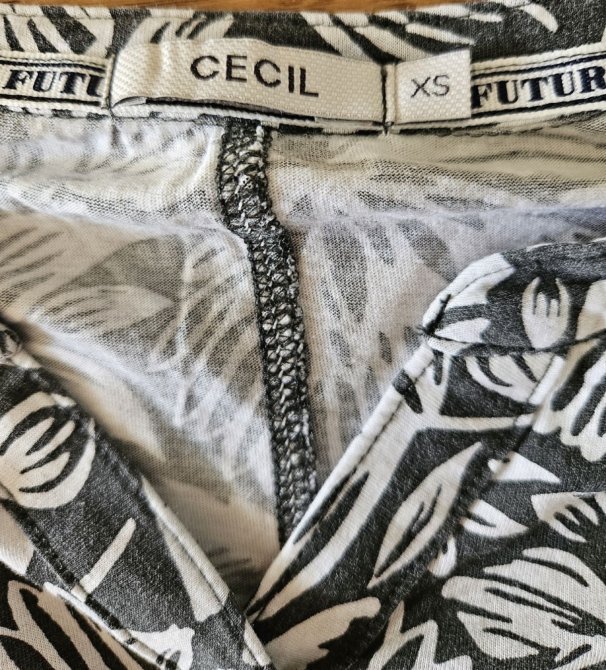 Cecil T-shirts: Damenshirt Gr XS – D'occasion à Wattwil par Belinda98 2
