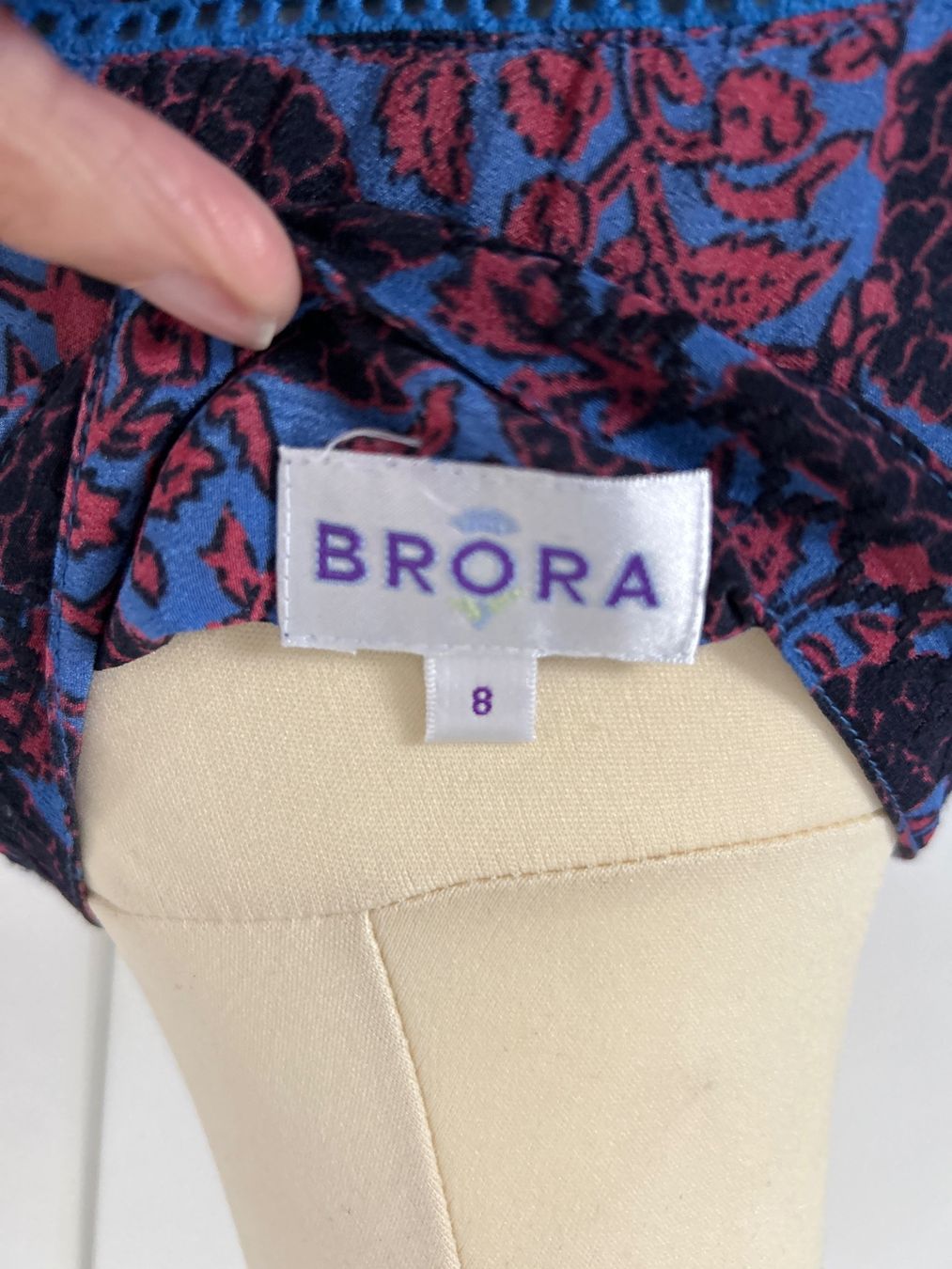 Kleider: Brora Summer Dress Gr.8 Neu – Gebraucht aus Feuerthalen von Anna_Swift 7