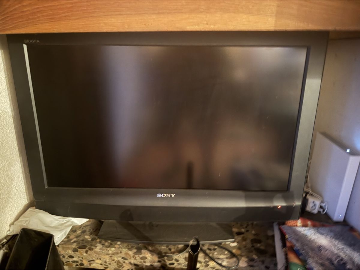 Televisori: Sony Bravia Fernseher gebraucht 80cm diagonal  – Usato da Innerberg venduto da Brabus81