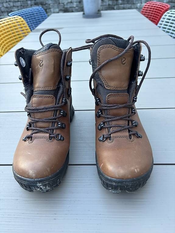 Scarpe da donna: Ecco Wanderschuhe, Bionic, grosse 37 – Usato da Hägglingen venduto da Kleidungfan 1