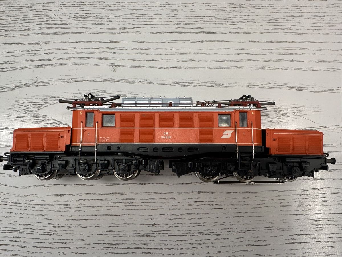 Märklin Modelleisenbahnen: Märklin 3159 ÖBB BR 1020 – Gebraucht aus Lupsingen von New-Haven 3