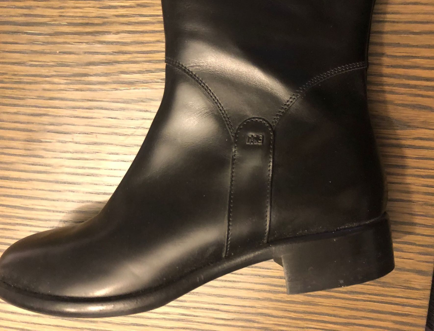 Marc Cain Scarpe da donna: Marc Cain  Leder-stiefel Gr 38 – Nuovo e nell'imballaggio originale da Volketswil venduto da praxis12 3
