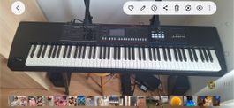 Roland Juno D-8 Synthesizer, neuwertig, Garantie bis 07.28