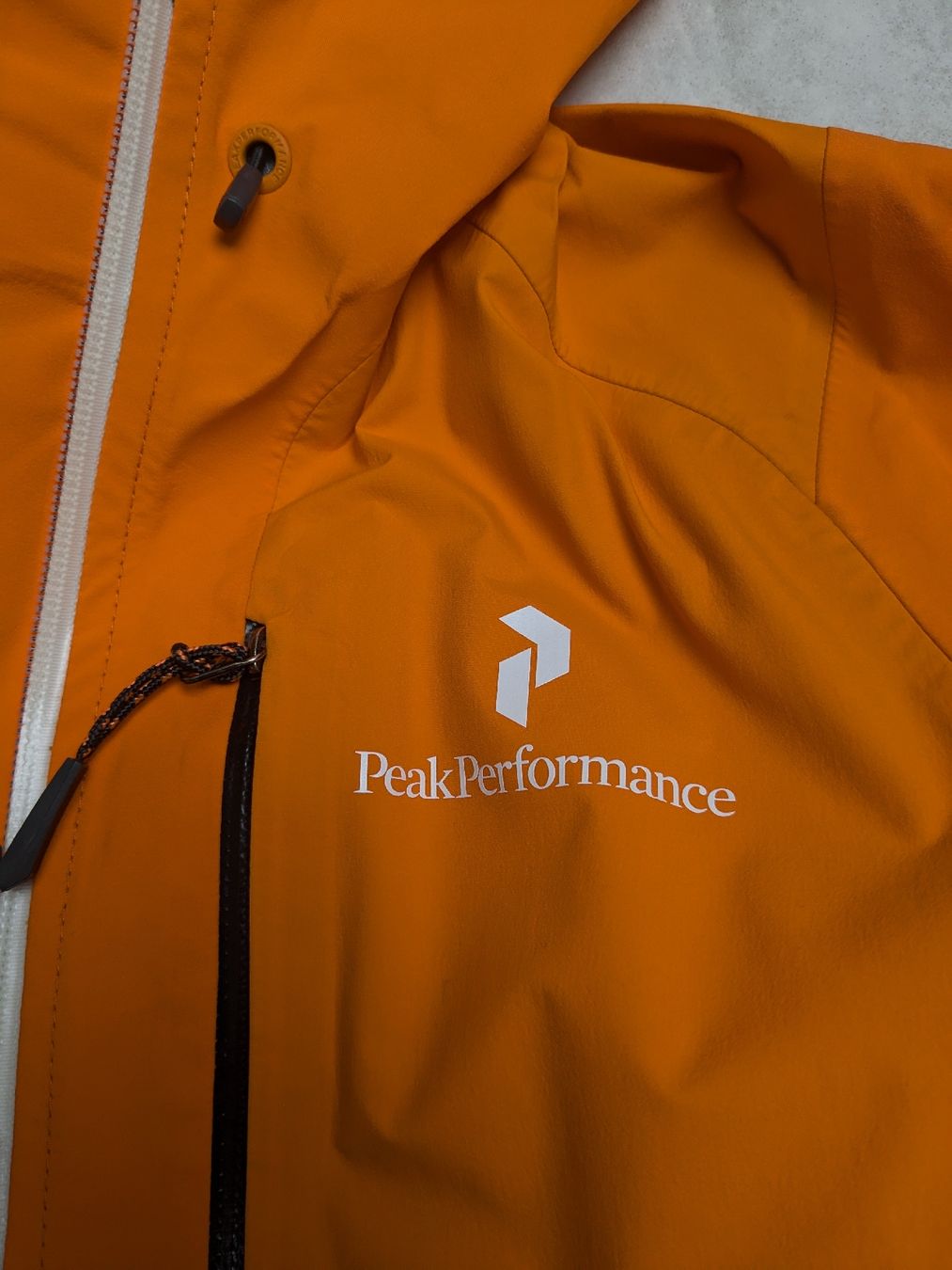 Peak Performance Giacche: Peak Performance GoreTex Jacke Damen Gr. S – Usato da Küssnacht am Rigi venduto da schweizerrose 1
