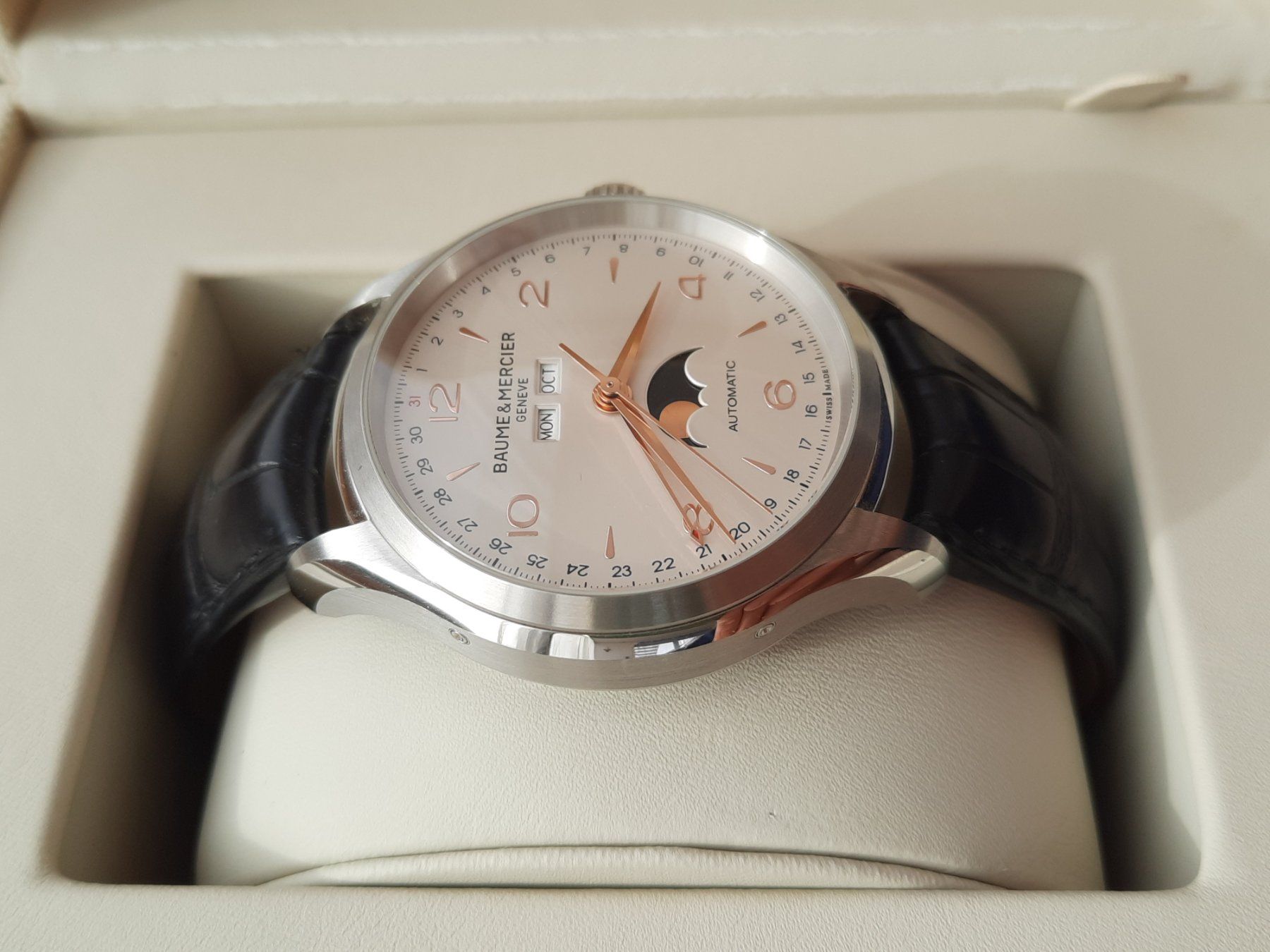Baume & Mercier Orologi: Baume & Mercier Clifton Automatic Moonphase MOA10055 FullSet – Nuovo (secondo la descrizione) da Tennwil venduto da Zetti07 3
