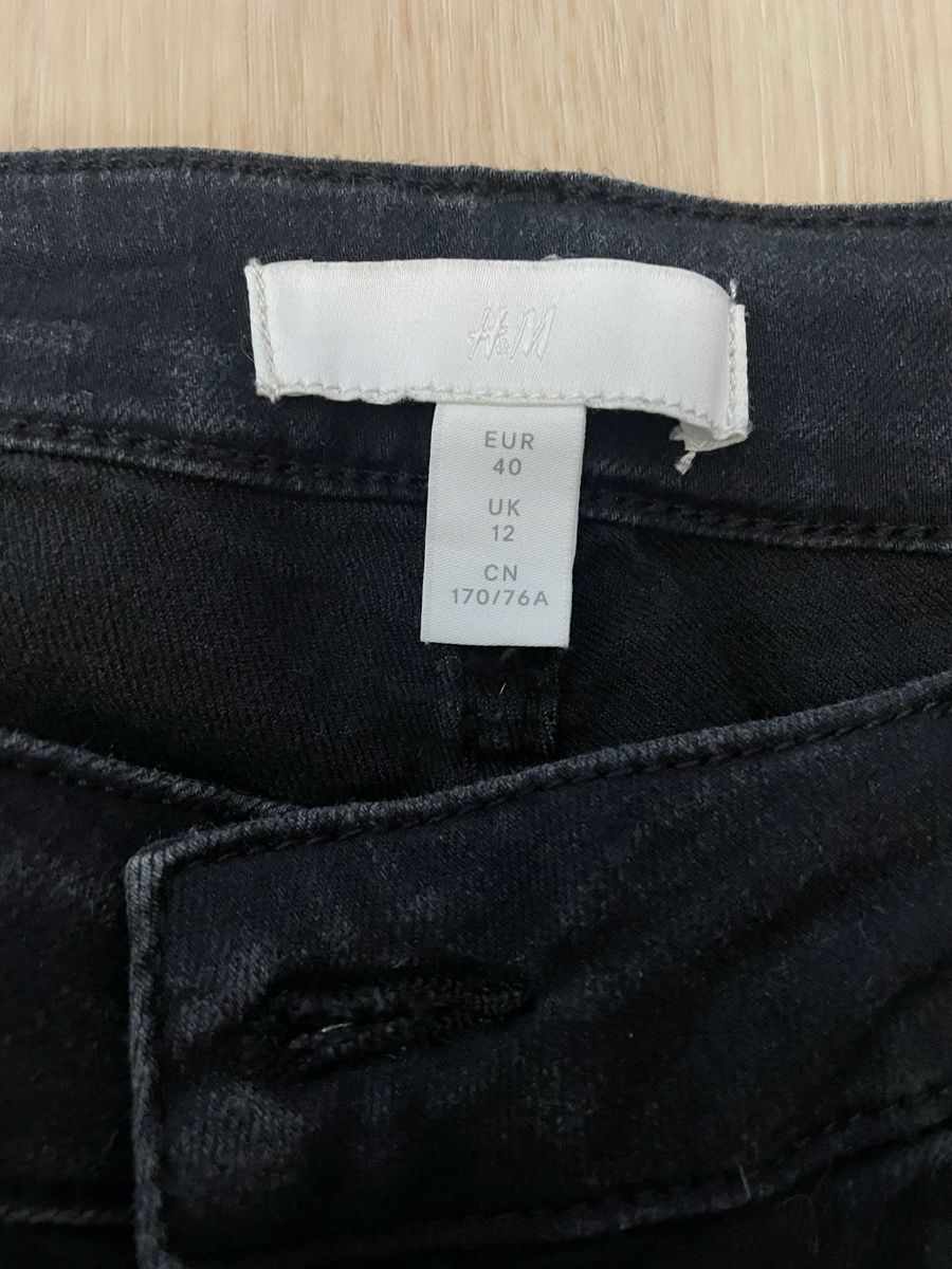 H&M Jeans: Jeans Shorts – Nuovo (secondo la descrizione) da Birmensdorf ZH venduto da Samantha_07 1