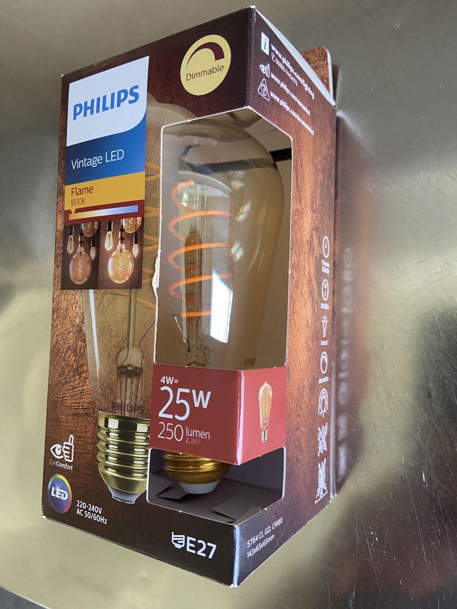 Philips Lampade: Glühbirne Vintage LED E27 – Nuovo e nell'imballaggio originale da Olten venduto da huge.penguin 1