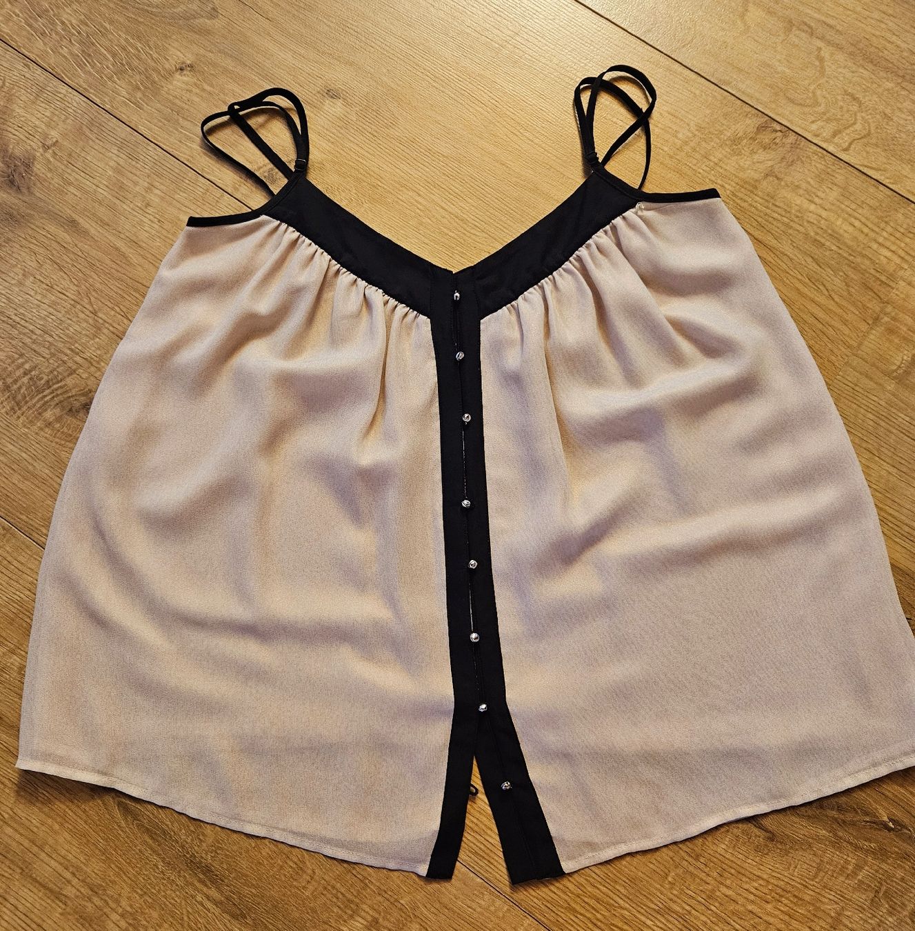 Top: Damen Top Gr. XS – Nuovo (secondo la descrizione) da Rhäzüns venduto da inf_rcj7