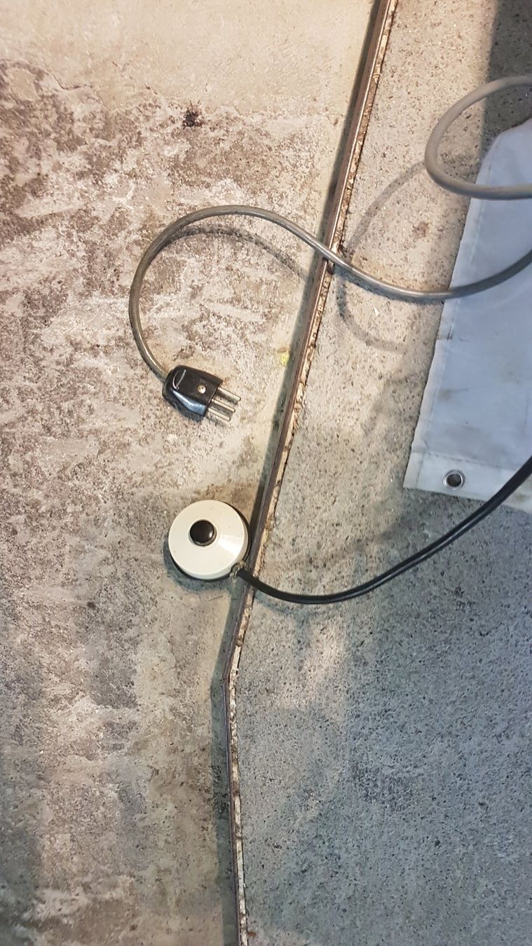 Tutte le macchine: Tisch - Graviermaschine GravoGraph – Usato da Mühleberg venduto da 01.Ri.02.22 5