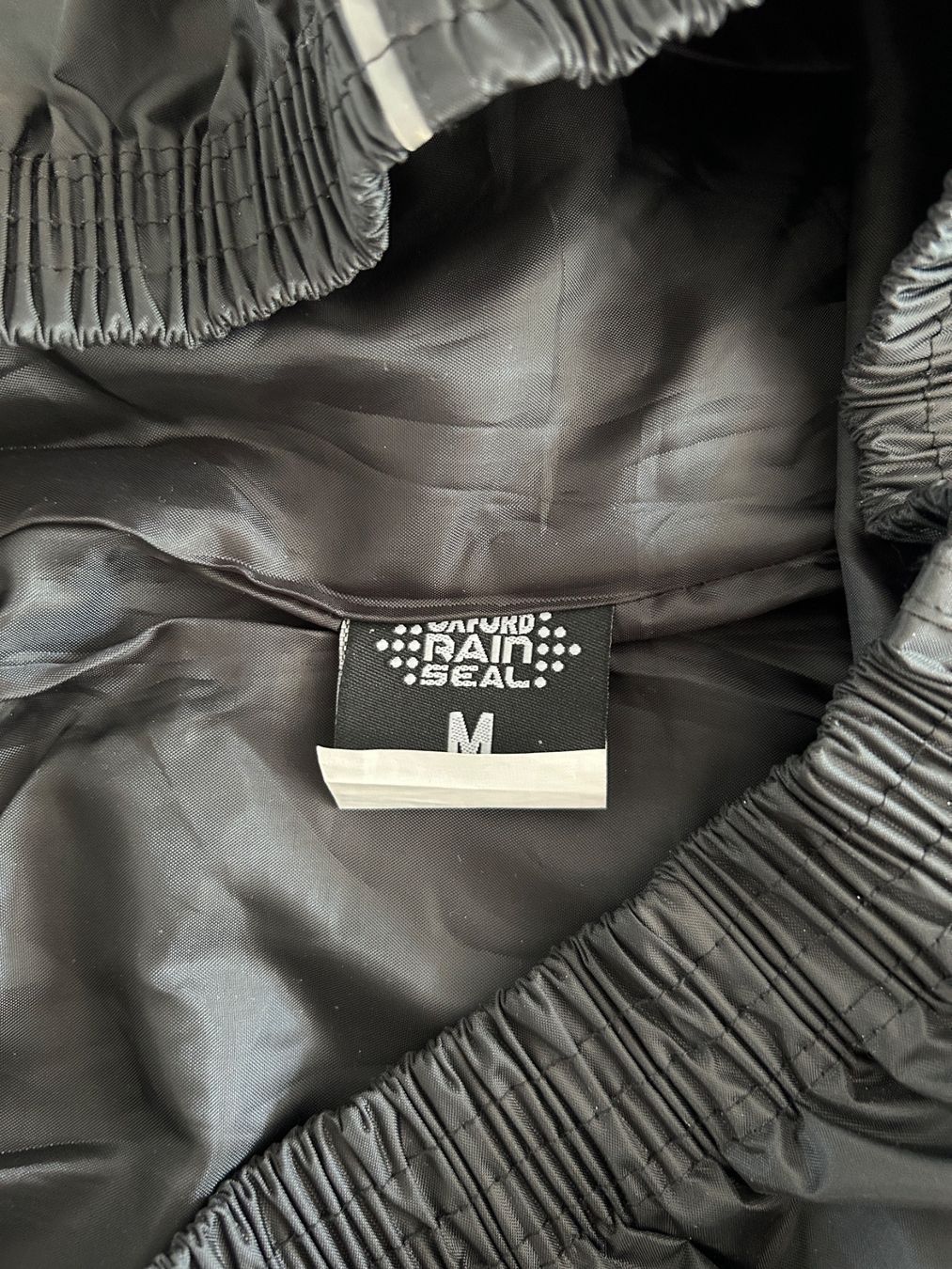 Pantalons: Motorrad Regenüberhose – D'occasion à Arlesheim par lpi_bq82 6