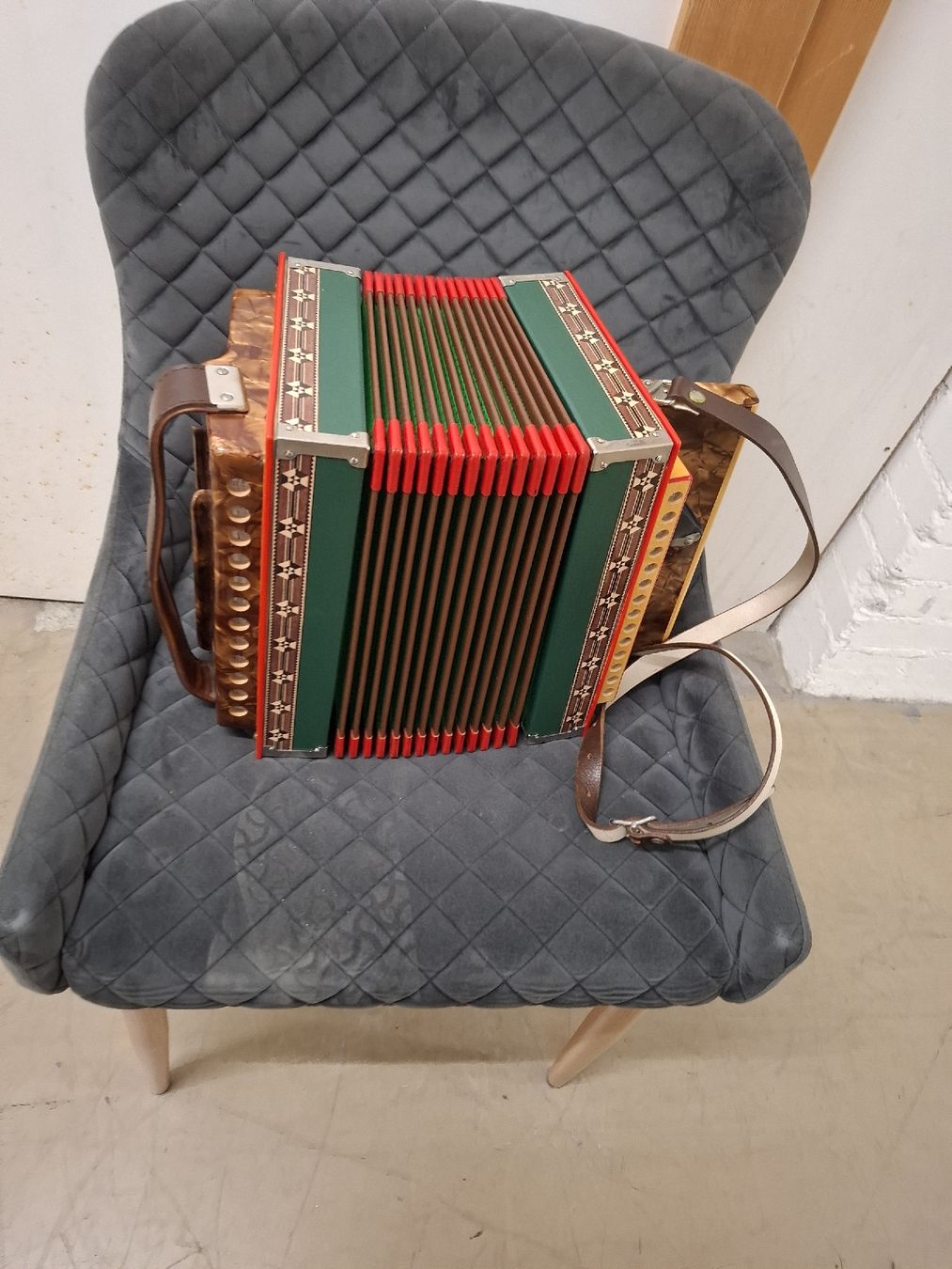 Eichhorn Instruments de musique: Eichhorn orgeli – D'occasion à Villeneuve par BibiVintage 2