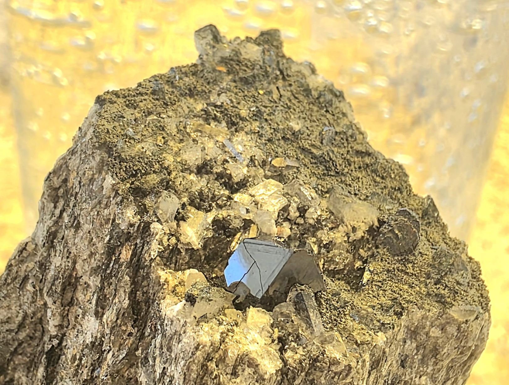 Mineralien & Heilsteine: Mineralien Cervandonit 4mm Binntal – Gebraucht aus Glis von nbu_65ys 2