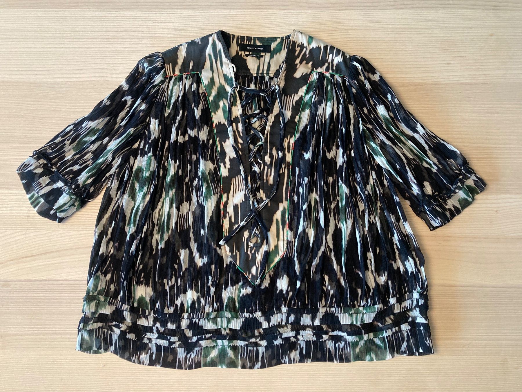 Isabel Marant Camicette: Seidenbluse von Isabel Marant – Nuovo (secondo la descrizione) da Rapperswil SG venduto da Carlotta1 1