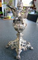 Skulptur, Ständer, Putti auf Kugel messingfarben
