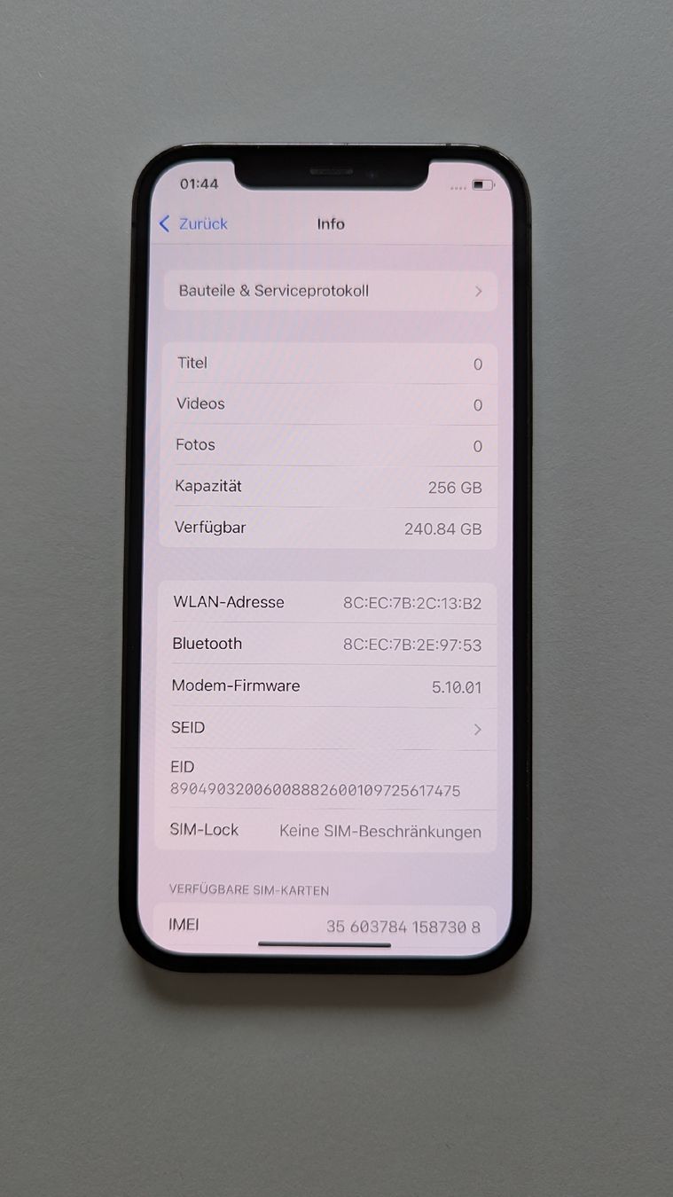 Apple Telefoni cellulari / Smartphones: iPhone 12 Pro 256 GB Top Zustand Farbe Grau. – Usato da Thun venduto da Refit-Zone 4