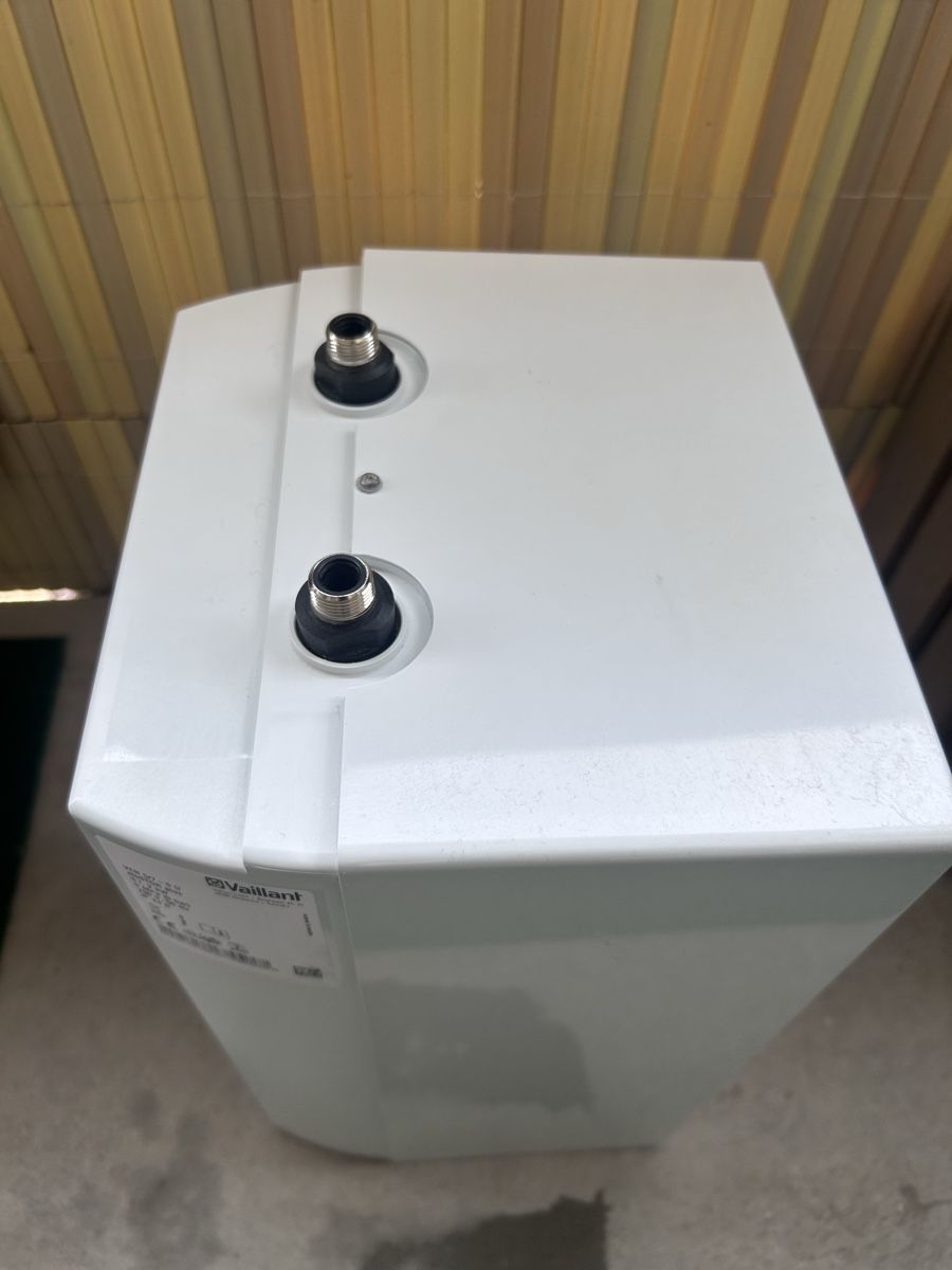 Sanitari: Vaillant eloSTAR PLUS VEN 5/7-5 U – Usato da Zürich venduto da Hossi66 2