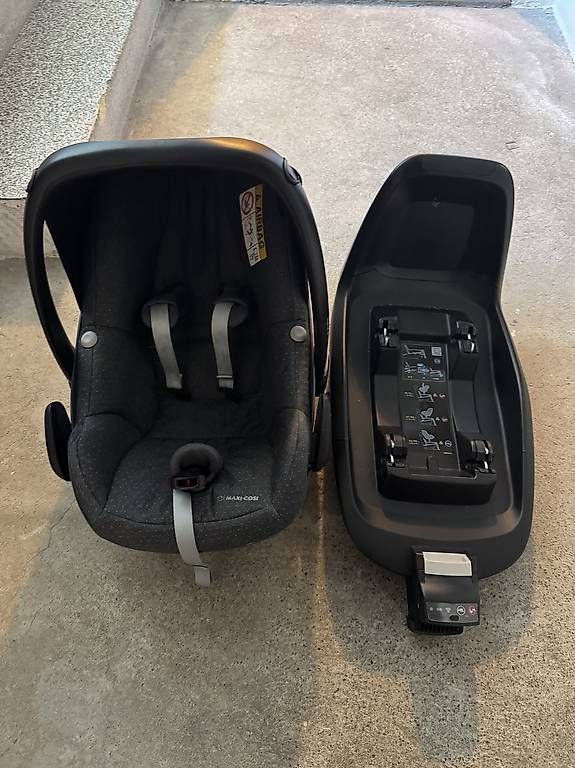 Seggiolini per auto: Maxi Cosi mit Isofix – Usato da Biel/Bienne venduto da Mia2025 1
