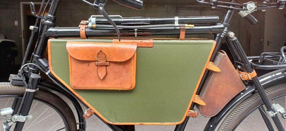 Schweizer Armee Biciclette: Armee Velo Zeughaus – Usato da Steffisburg venduto da ursusmaritimus 1
