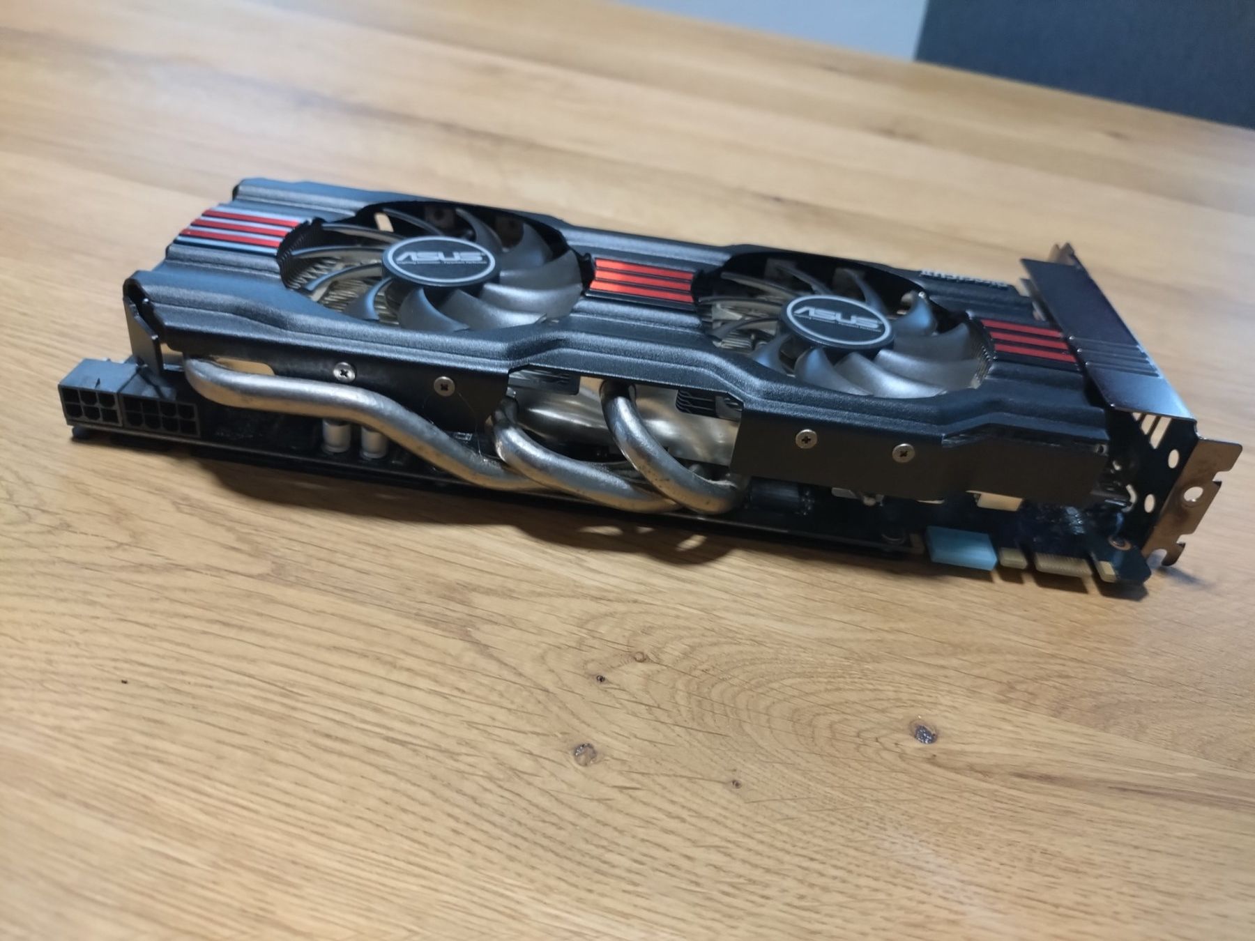 Asus Grafikkarten: ASUS Geforce GTX 770 DirectCU II - gebraucht – Gebraucht aus Rüti ZH von rom_66jj 4