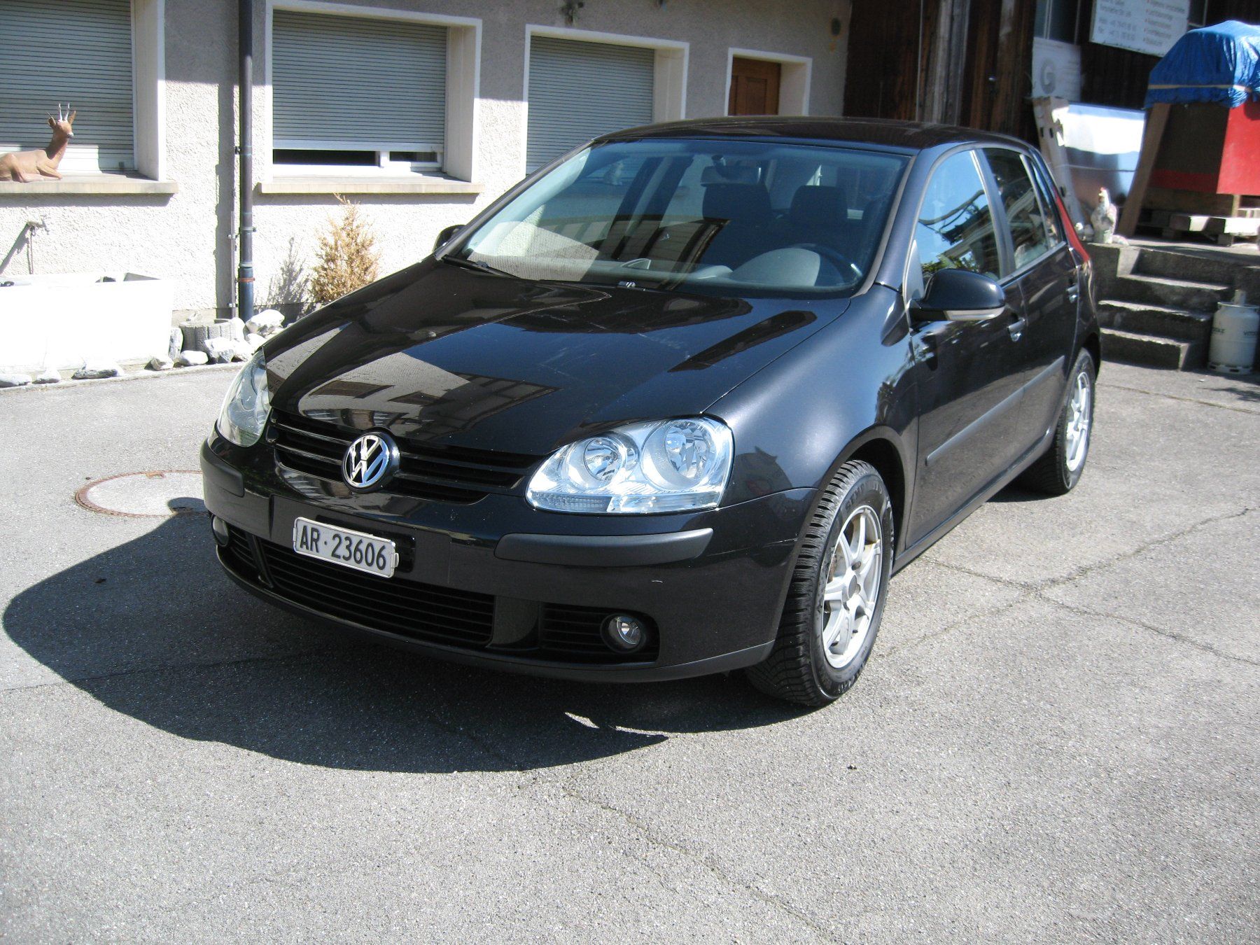 VW Automobili: VW Golf 5 ab Mfk 18.6.2026 – Usato da Speicherschwendi venduto da Santi22