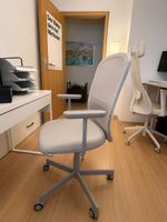 Bürostuhl weiss mit Rollen verstellbar guter Zustand