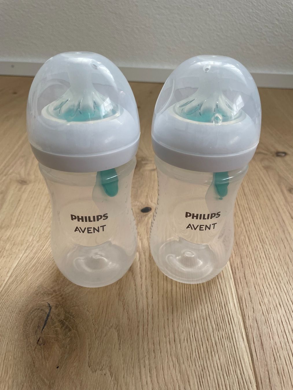 Avent Pasti del neonato: Philips Avent Flaschenwärmer SCF358/02 – Usato da Bürglen UR venduto da Zong 2