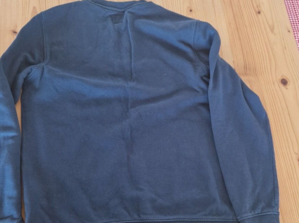 Pullover & Sweatshirts: VANS Pullover – Gebraucht aus Chur von car_5clc 1