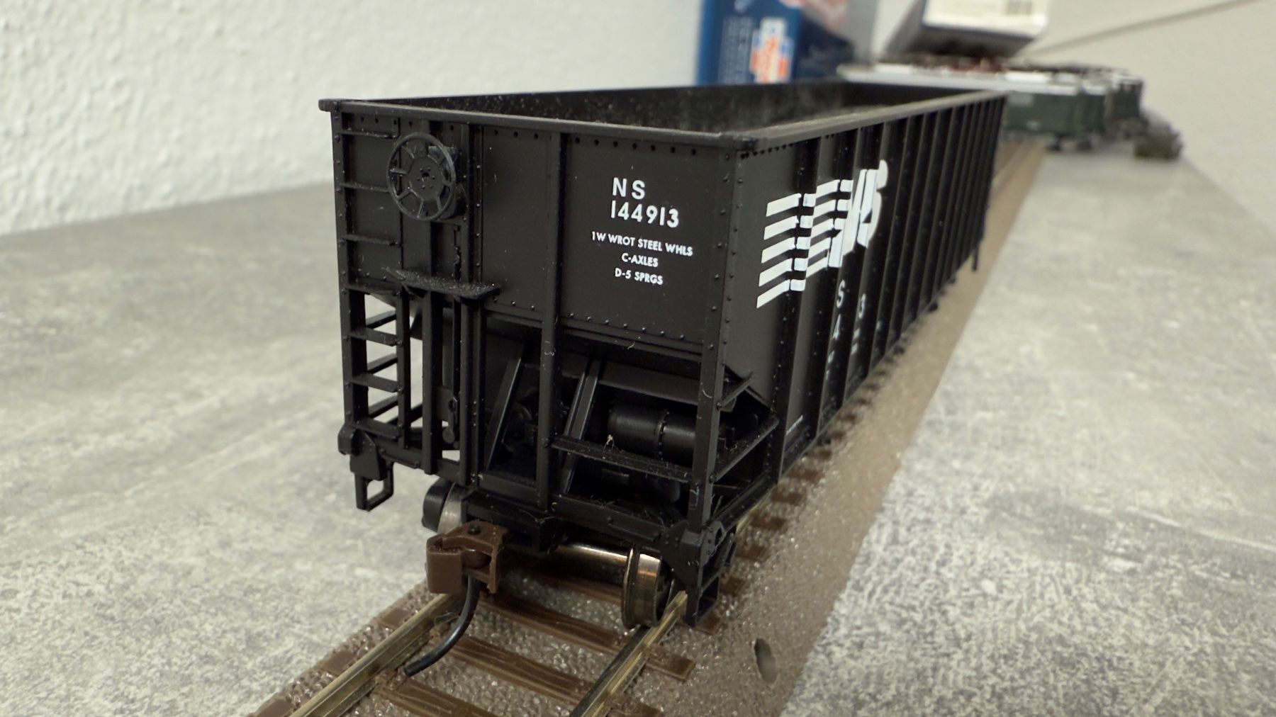 Modellini di ferrovie: Bachmann Güterwagen H0 / DC – Usato da Schlieren venduto da rat_lq6b 6