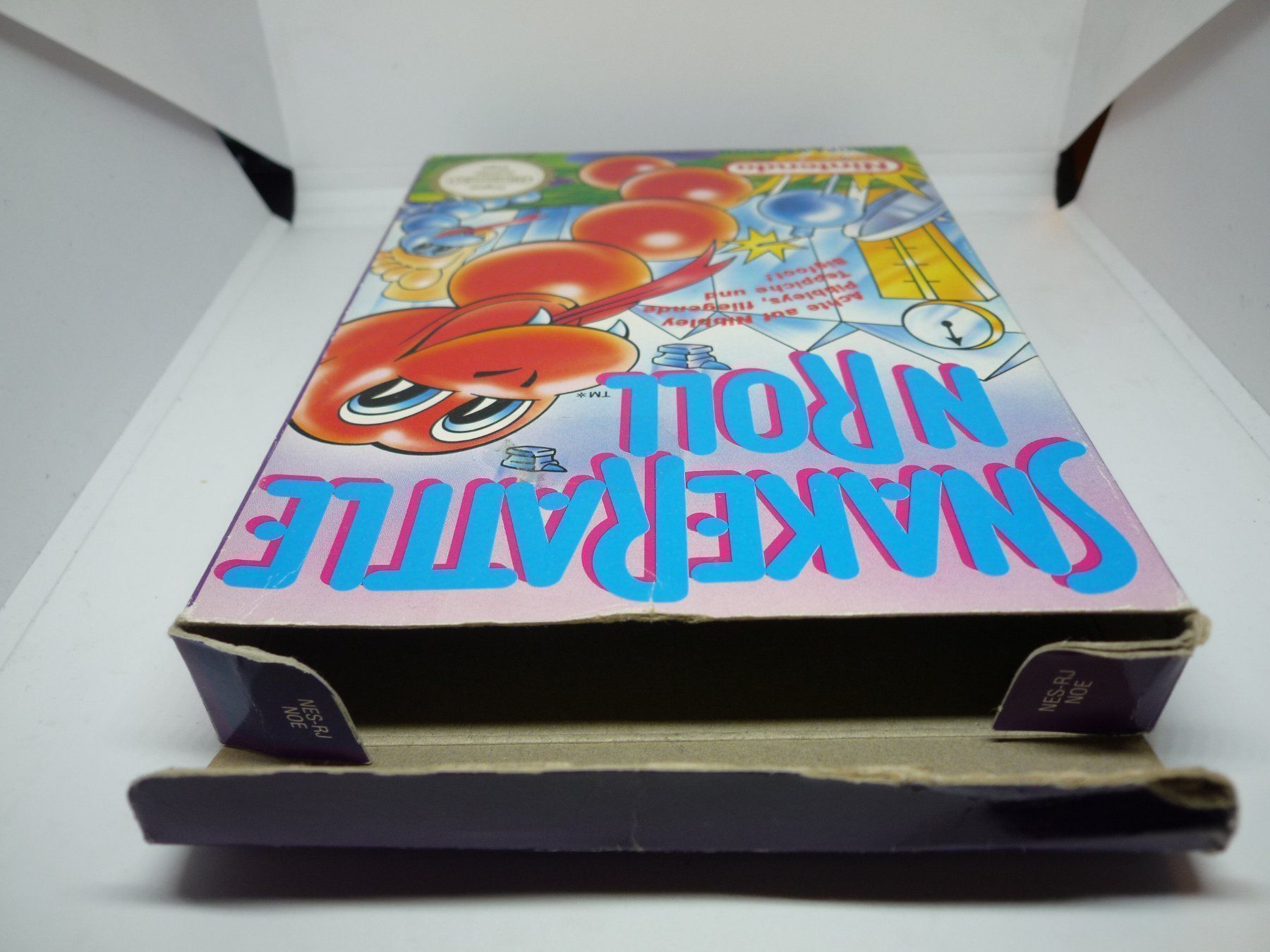 Nintendo Giochi: Snake Rattle n Roll NES Nintendo – Usato da Dietlikon venduto da NESFEVER 2