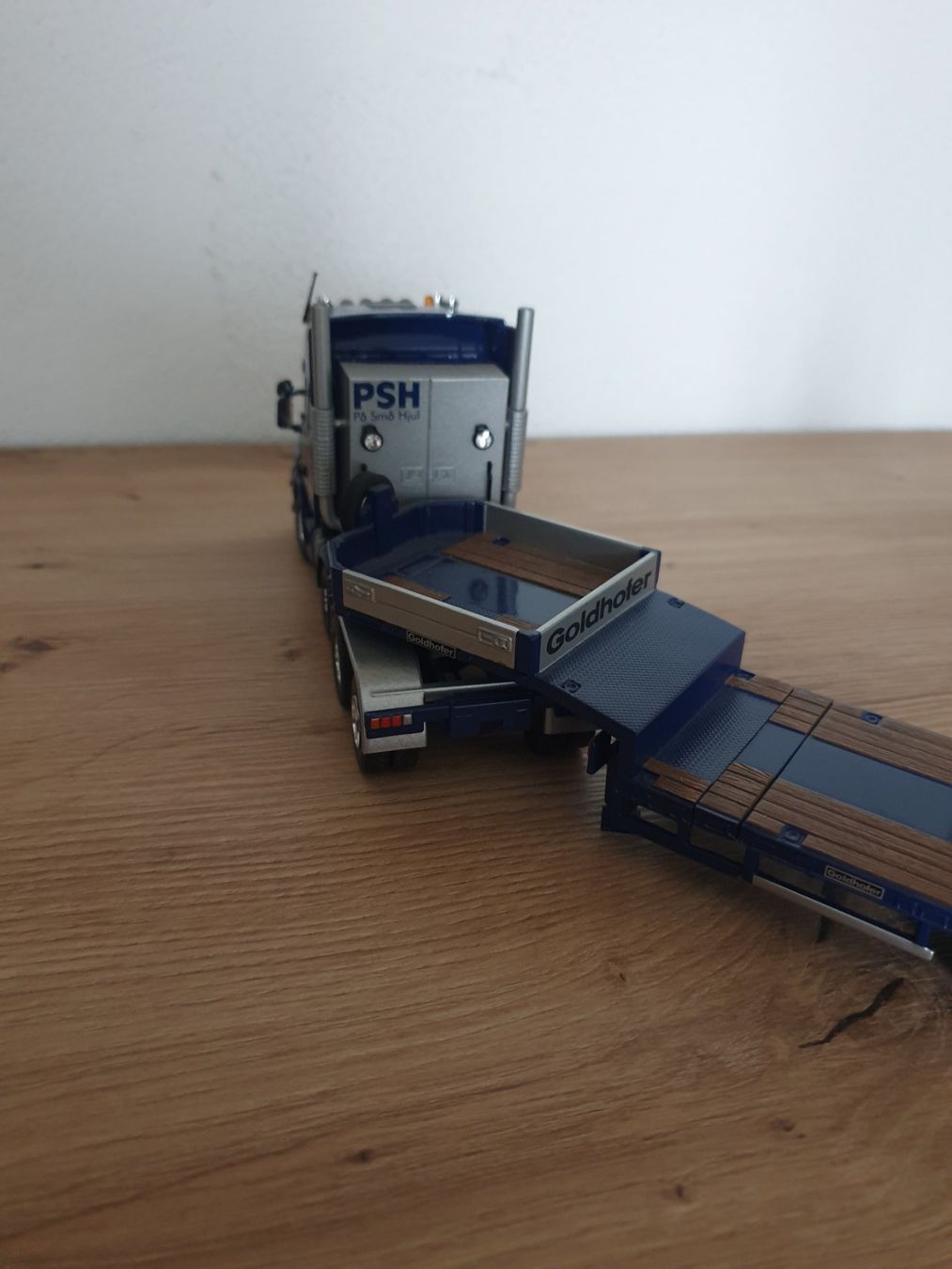 Tekno Kit di modellismo & Modellini statici: Scania tekno Modell – Nuovo (secondo la descrizione) da Rickenbach LU venduto da trucker.s 3