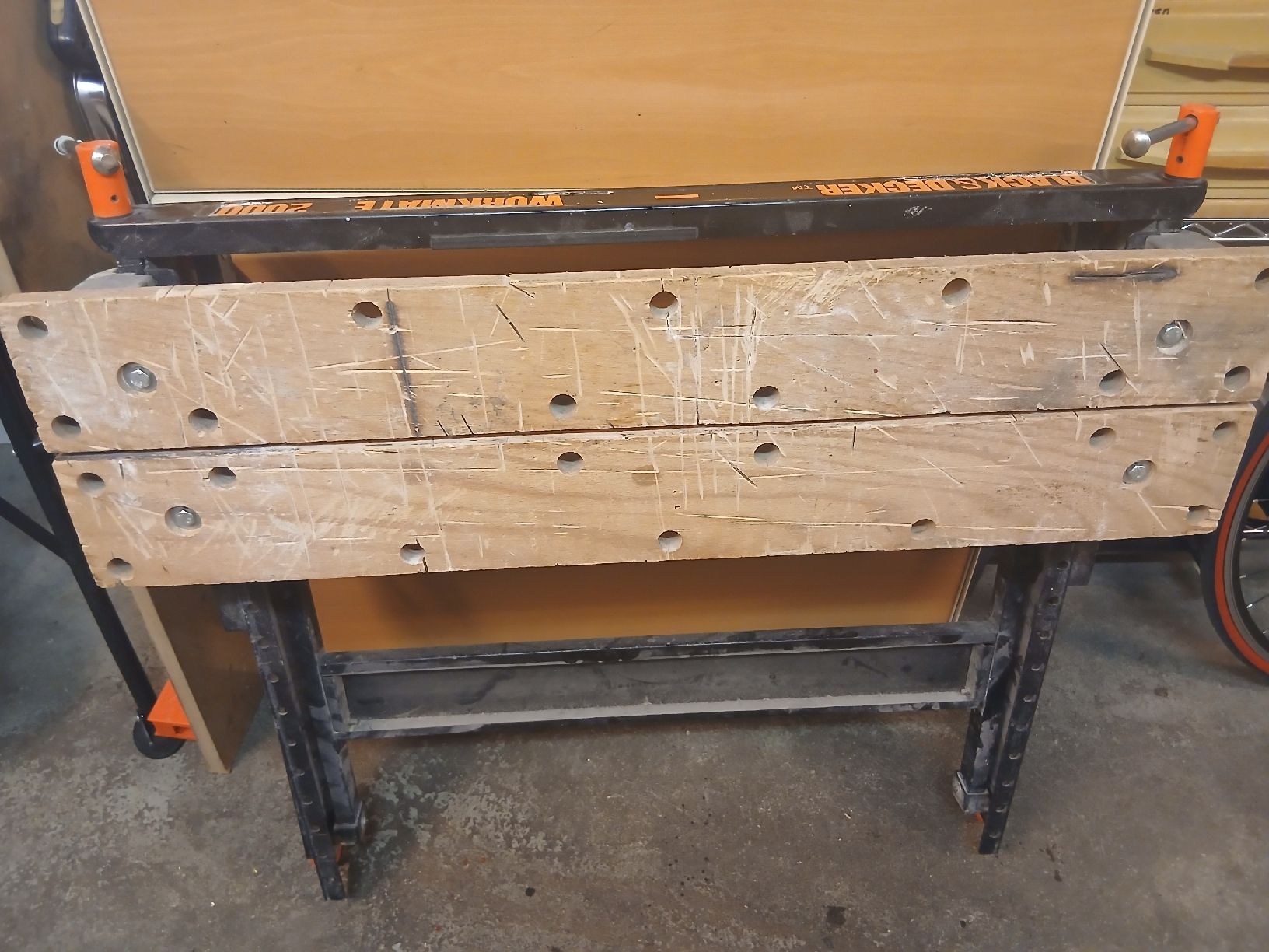 Banchi da lavoro: Black & Decker Workmate 2000 Klapptisch Werkbank – Usato da Wetzikon ZH venduto da Pcabo