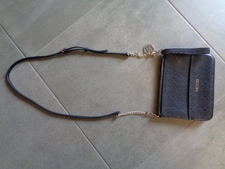 GUESS Tasche
