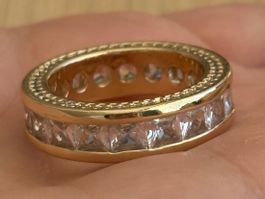 Luxus Elegante Ring Memoire Zirkonia 18/8 Farbe : Gold
