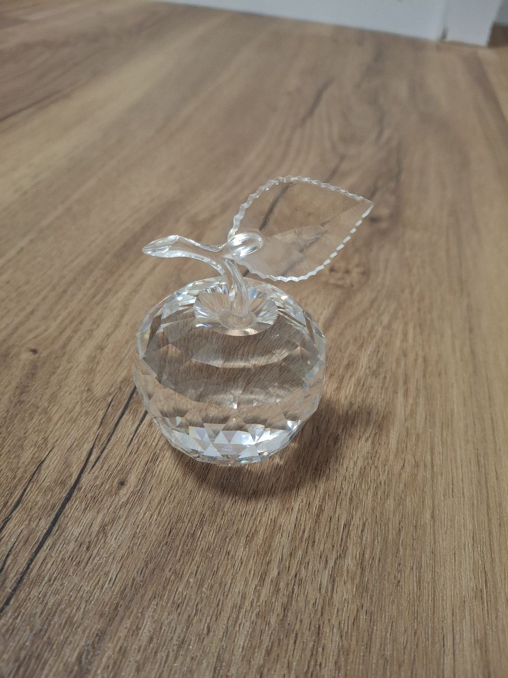 Swarovski Alle Dekorationen: Swarovski Kristall Apfel – Gebraucht aus Bäriswil BE von vonys